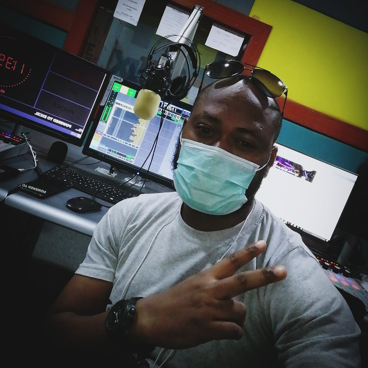 YUGEEBAMIDELE's tweet photo. Talk is cheap...
MY VOICE is expensive!
Let's rework your brand image...
I'm here for you π
Contact in bio...
#YugeeDphenom #GlobalVoice #Voice #ImageExpert #StrategicCommunications https://t.co/09tSKsXktA