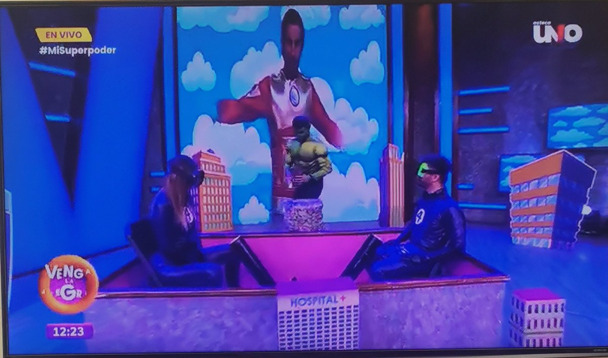 CRIST113's tweet photo. #MiSuperpoder @VengaLaAlegria Fin de semana un programa sin pies ni cabeza, error tras error en cuanto a producción. Les #Urge productor que ponga orden en ese programa. @Azteca https://t.co/t2OshXE46w