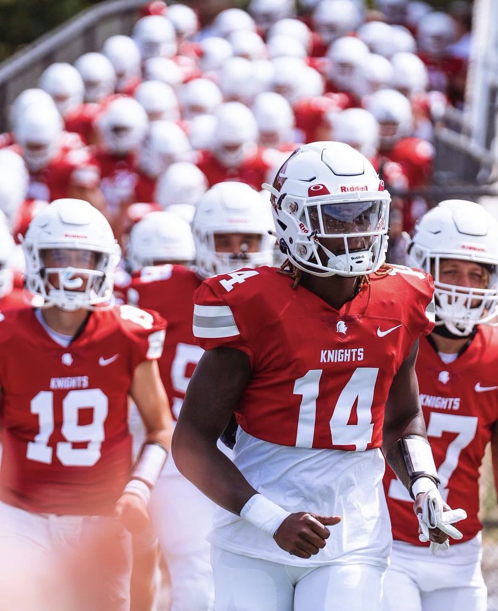 After a great call with <a href="/CoachEPeterson0/">Evan Peterson</a> I am blessed to have received an offer from Southern Virginia university! <a href="/Robertdkaelin/">Robert Kaelin</a> <a href="/knight_ftbl/">SVU Knights Football</a> <a href="/HillcrestFball/">Hillcrest Huskies Football</a> <a href="/CoachKHuntsman/">Coach Kalin Huntsman</a> <a href="/TaylorLarsen21/">Taylor Larsen</a> <a href="/CoachLekApodaca/">Leks Apodaca</a>