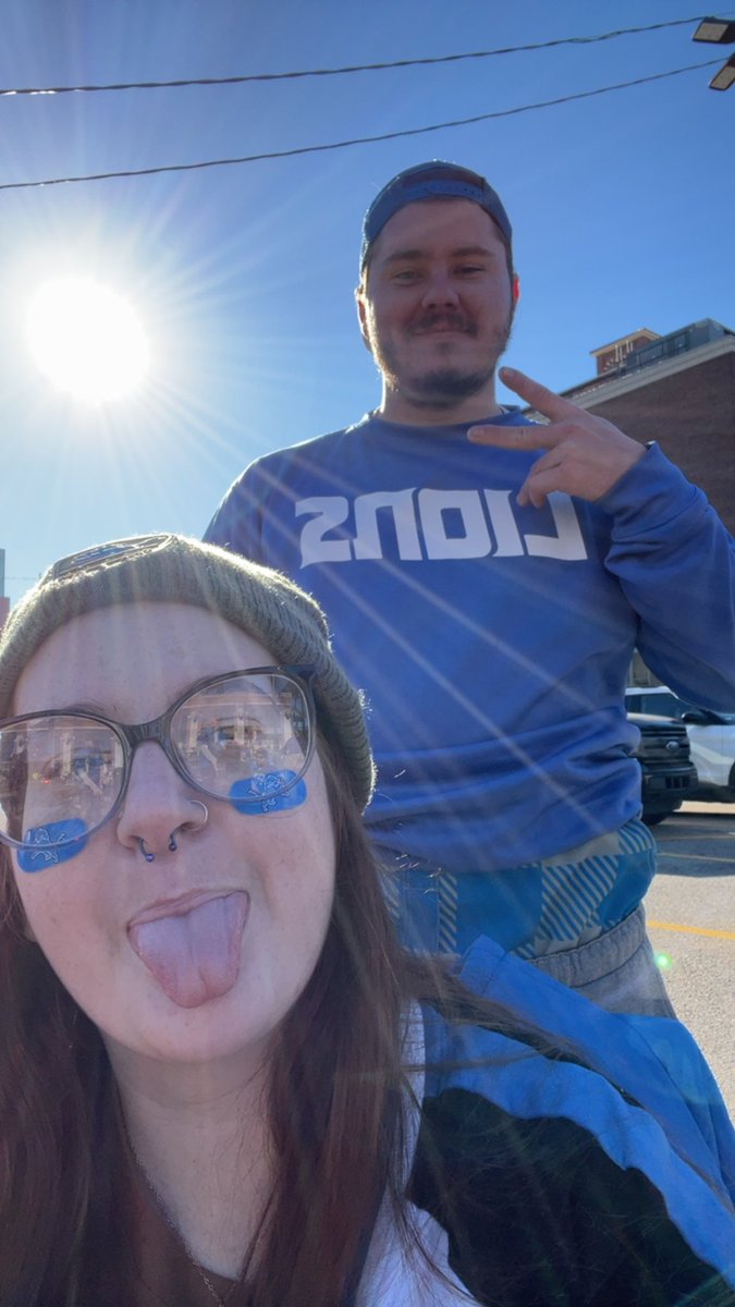 GingerLioness69's tweet image. Cheers to a decade of friendship thanks @Wolf2rm for always being a dawg