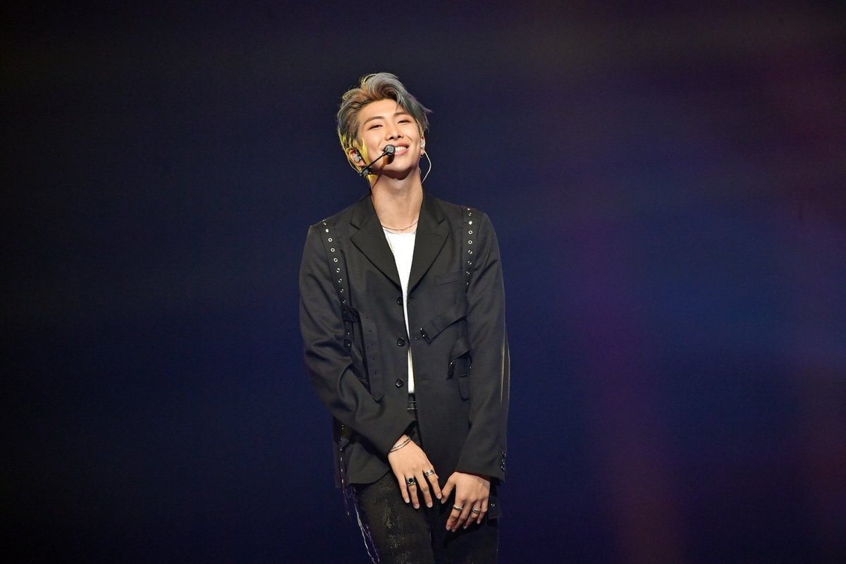 hourly namjoon bot (@tinyjoonbot) on Twitter photo 