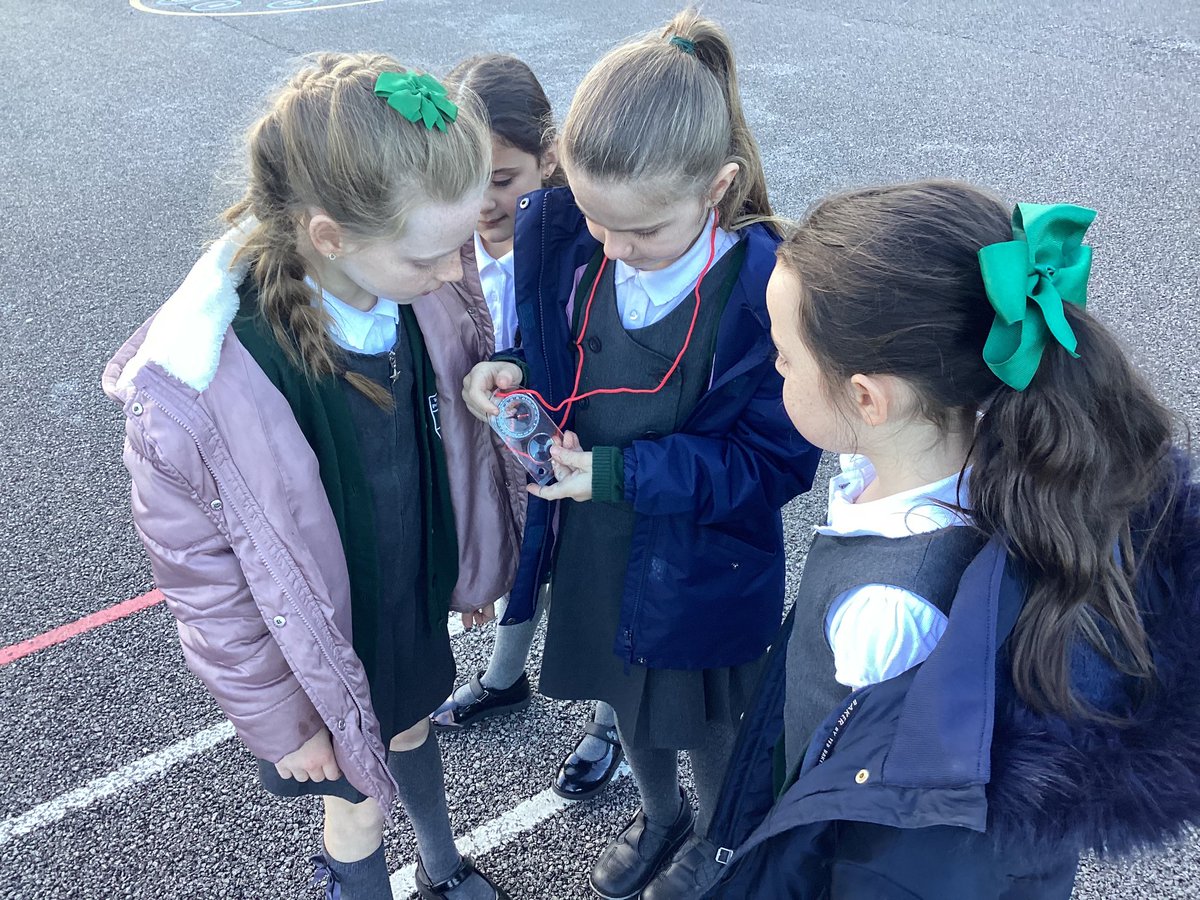 Y3@bedforddrive tweet media