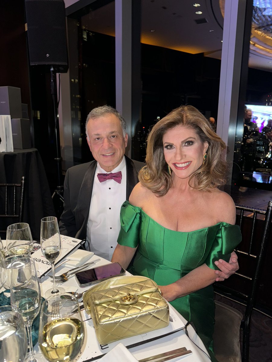 Teresa Rodriguez (@tererodrigueztv) on Twitter photo What an evening celebrating 20 years of <a href="/NYMoves/">New York Moves Mag</a> #PowerWomen -congrats to all & a huge thank you to #MoonahEllison for bringing all of us together. My friend & colleague <a href="/MariaESalinas/">Maria Elena Salinas</a> always fun to see you & catch up & my loving husband <a href="/AllanLeviMD/">Allan Levi, MD, PhD</a> ❤️ for being there! What an evening celebrating 20 years of <a href="/NYMoves/">New York Moves Mag</a> #PowerWomen -congrats to all & a huge thank you to #MoonahEllison for bringing all of us together. My friend & colleague <a href="/MariaESalinas/">Maria Elena Salinas</a> always fun to see you & catch up & my loving husband <a href="/AllanLeviMD/">Allan Levi, MD, PhD</a> ❤️ for being there!