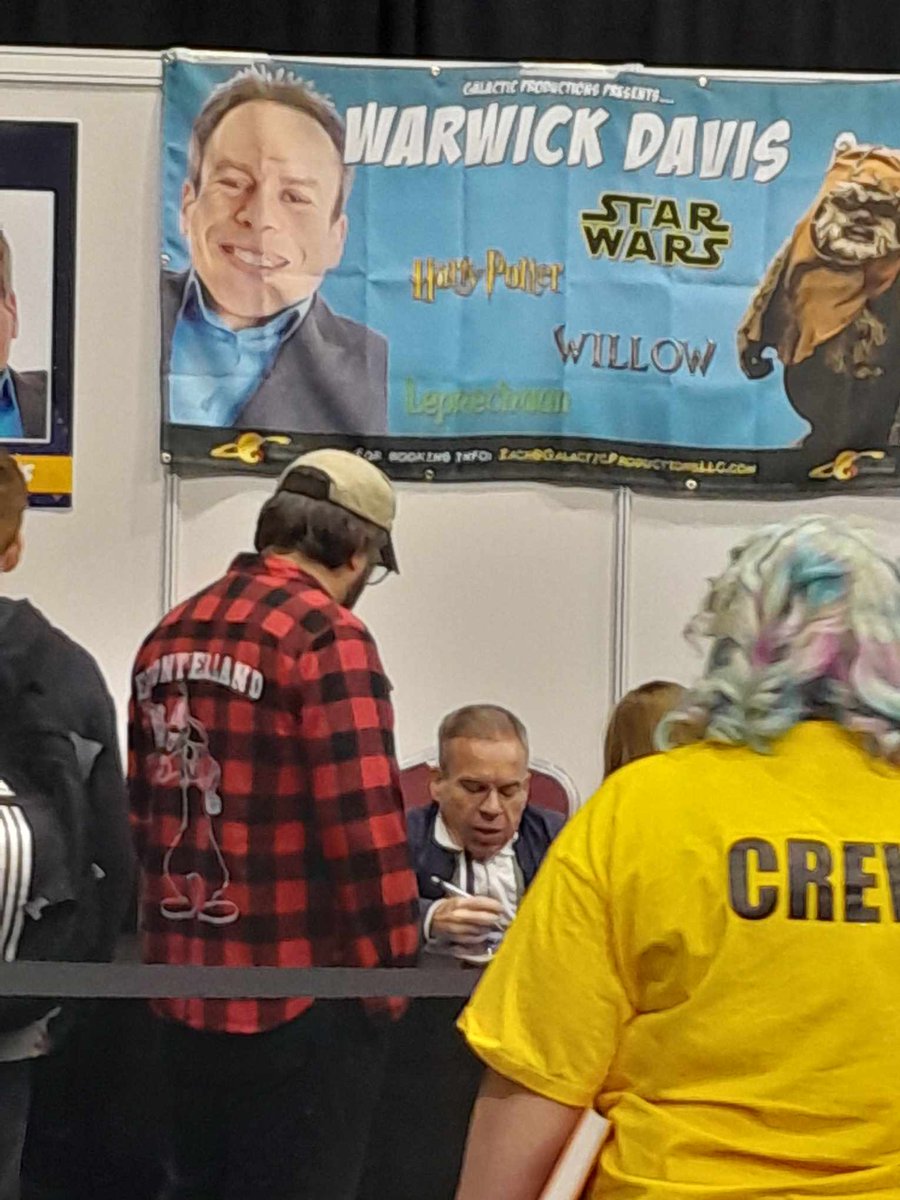 Saturday, I met Anthony Daniel, Star wars C2-Po & Warwick Daves at @walescomiccon 2023 #walescomiccon2023 #comiccon #starwars