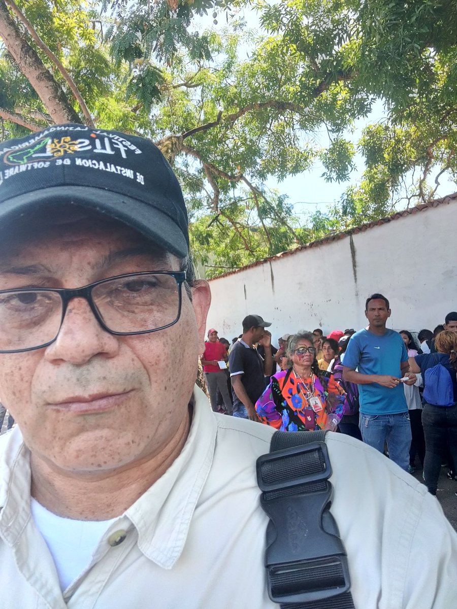 FiramrAmazonas's tweet photo. #Firamr #Amazonas activo desde Puerto Ayacucho en el #SimulacroElectoral en el marco del Referendum Consultivo por nuestro #Esequibo.
@NicolasMaduro
@chacon_orop
@SandraL56634702 https://t.co/T4ewmOgUAm