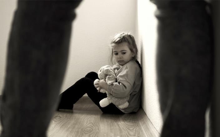 Lundi 20 nov journée internationale des droits de l’enfant. 
En 2022, 542 mineurs ont été entendus au sein de l’Unité Médico Judiciaire de l’hopital Fleyriat. Les chiffres sont terribles. Un viol d’enfant tout les trois jours dans notre département. <a href="/assos_cese/">Groupe des associations du CESE</a> <a href="/FranceVictimes/">France Victimes</a>