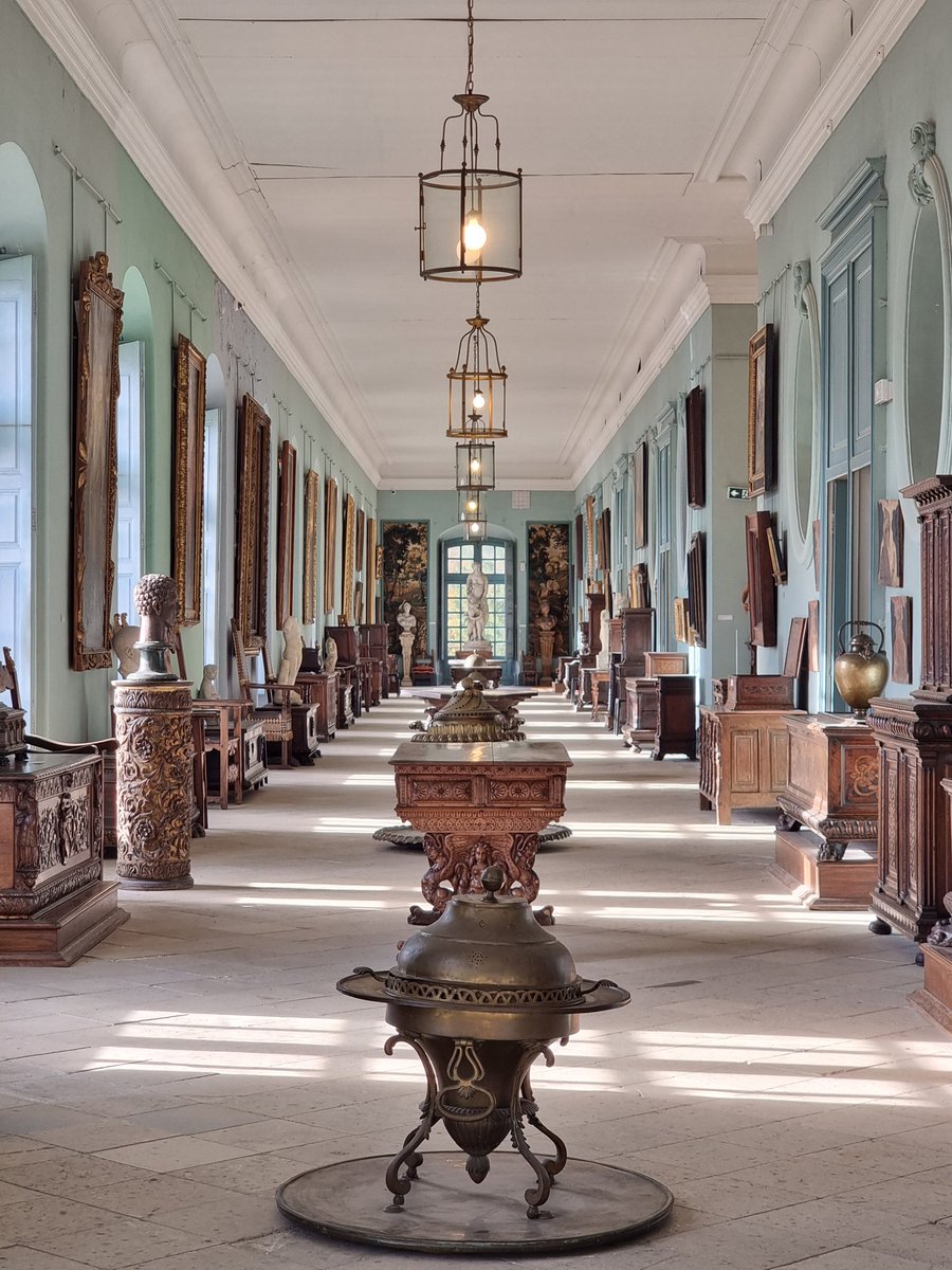 Bh_remi's tweet photo. Le domaine de Chaalis offre au visiteur un véritable voyage dans les arts décoratifs à travers un amoncellement d'œuvres d'art rassemblées par Nélie Jacquemart. https://t.co/GAB0oKUmcH