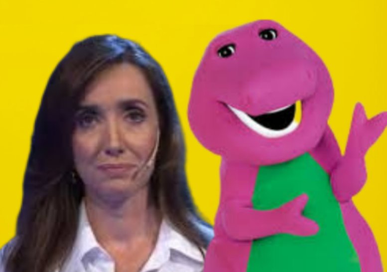 sergioranieri's tweet photo. Uno es un dinosaurio siniestro con voz chillona e insoportable. El otro es Barney. https://t.co/cyiEx2w7xo