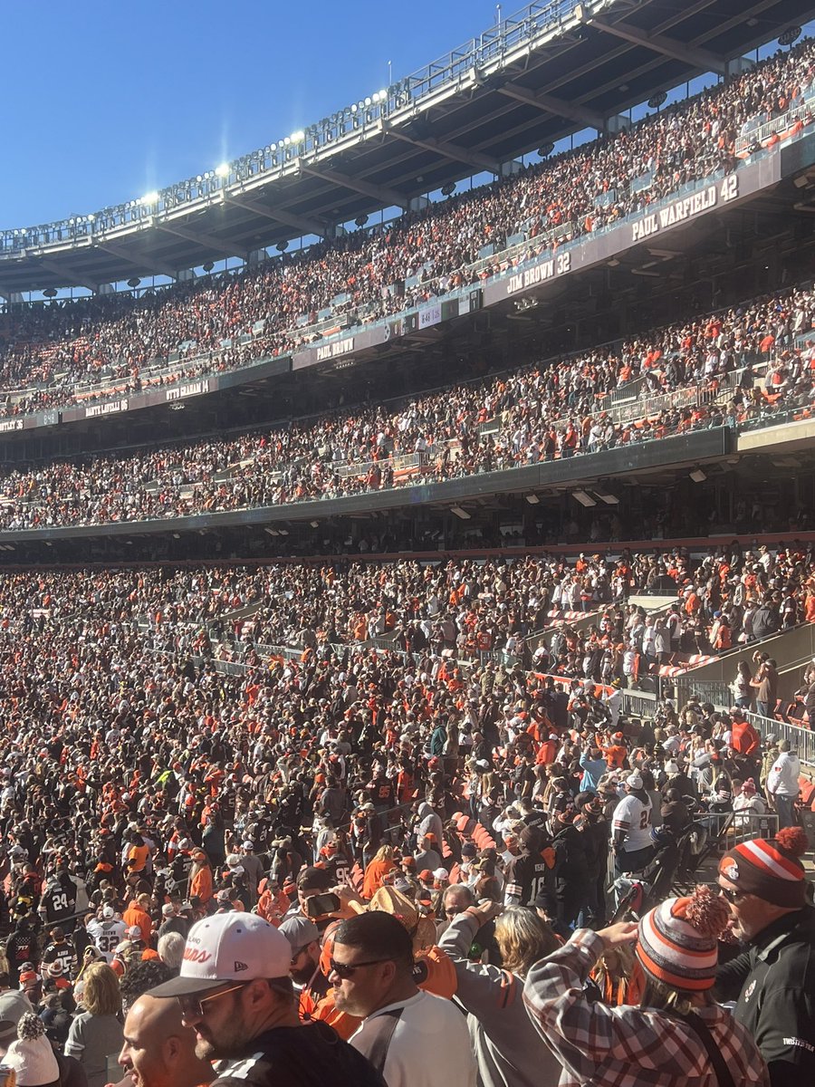 jcburls's tweet photo. @BarstoolBigCat browns still contenders? https://t.co/gnqUYN89JI