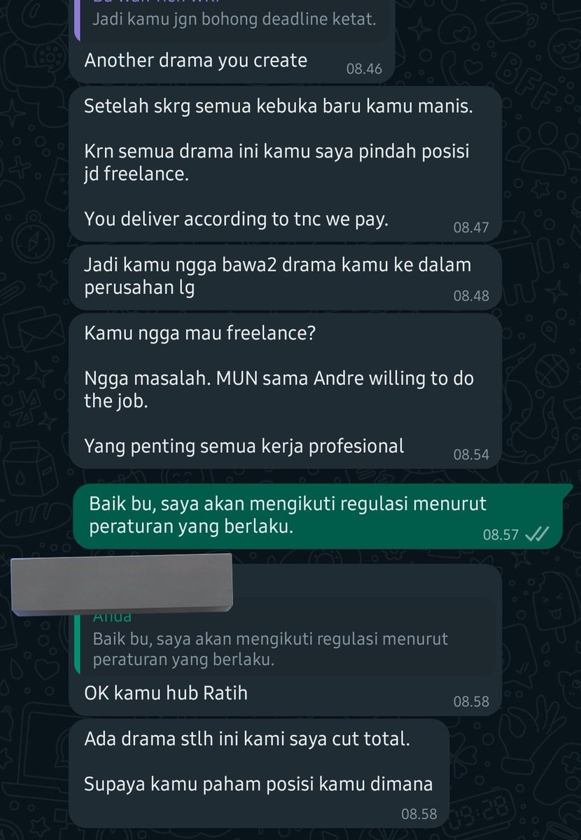 xyliaxylio's tweet photo. Dia melakukan ini di grup dan ruang publik, tidak pernah secara personal. https://t.co/dfOQnr3TFj