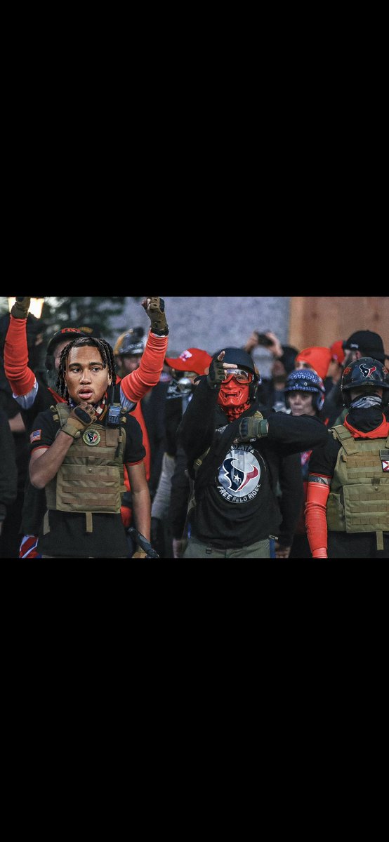 #stroudboys #standbackstandby <a href="/PFTCommenter/">PFT Commenter</a>