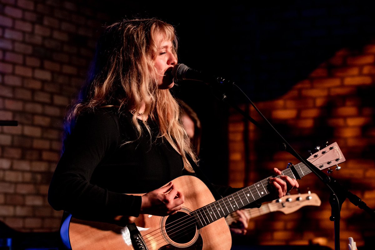 CALGARY!!! This Friday the band and I play Whiskey Rose and I could NOT be more excited!!! 8:30pm. Come hang out with us!! ✨🖤