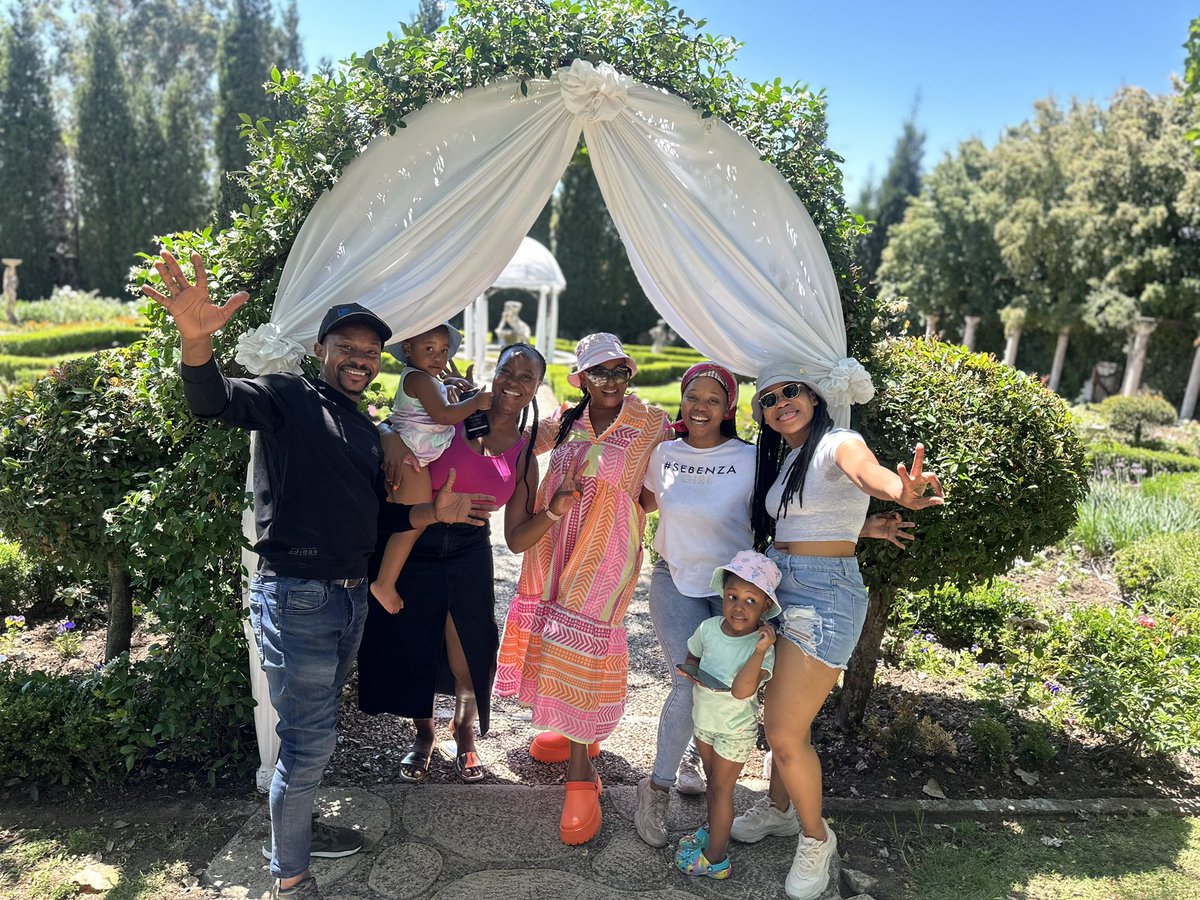 Sean Hlomane tweet media