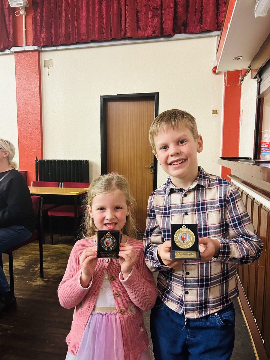 Thank you to <a href="/EarlestownCC/">Earlestown CC</a> for a cracking 🏏 season &amp; medals. Kids have loved it this year <a href="/allstarscricket/">All Stars Cricket</a>