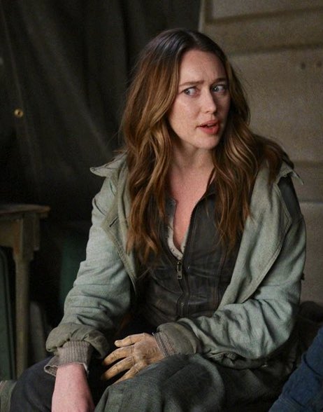 when your mom talks about grandkids but you've been in a lesbian situationship for the last 8 years