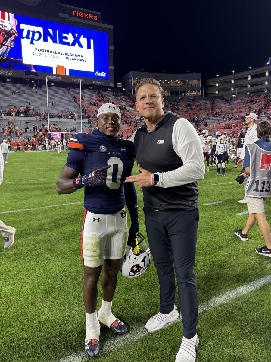 Proud of this man and what he’s done with his opportunities-Football is Family.

#JucoProducts