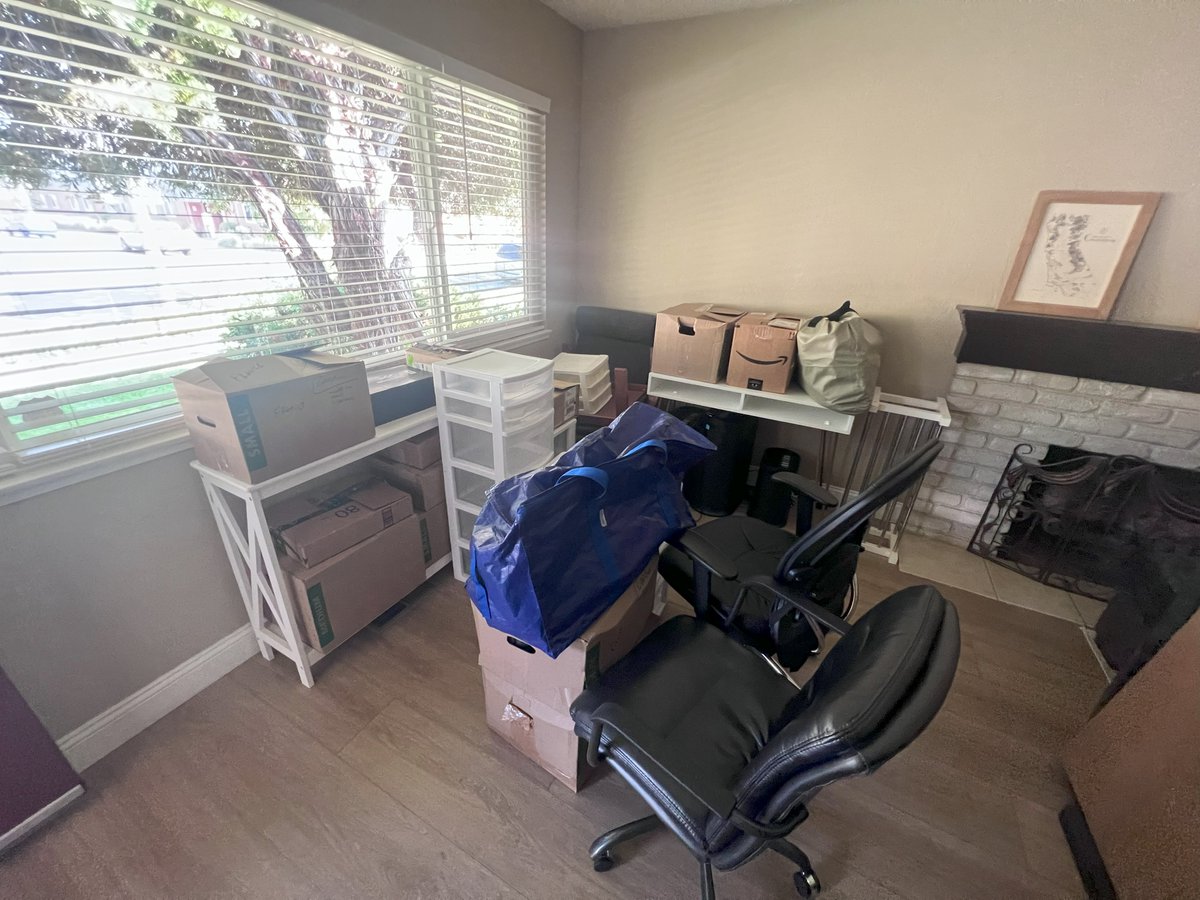 ZerojunkUs's tweet image. Out with the old, in with the clutter-free! 🌟Zero Junk is your go-to for junk removal in your area. Let&apos;s make space together!
Dial +1 669 263 5865 or email info@zerojunk.us.🚛#DeclutterWithZeroJunk #ClutterFreeHome #Bayarea #SanJose #Santaclara #Paloalto #Mountainview #Losaltos