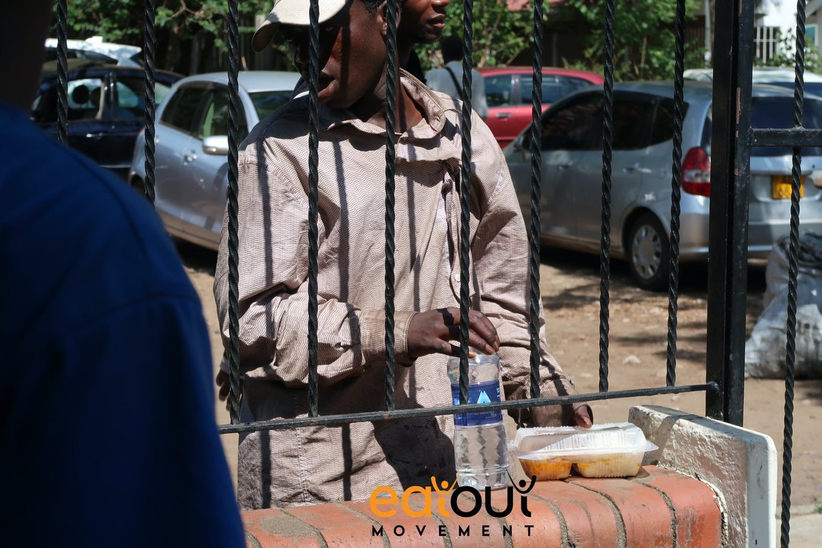 eatoutm's tweet image. It’s International Men’s Day and we at EOM would like to thank all the men who have assisted and helped the homeless. You matter, you are loved and hold on. Speak to someone when you feel the pressures of life getting to you.

#mentalhealth #preventhomelessness #stopsuicide