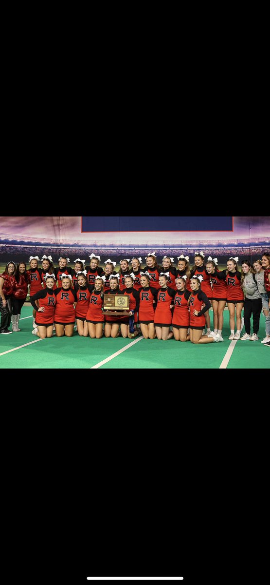 rossville_cheer's tweet photo. 3-PEAT π₯π₯π₯ #state #statecheer #godawgs https://t.co/Dl52zAQeZ9