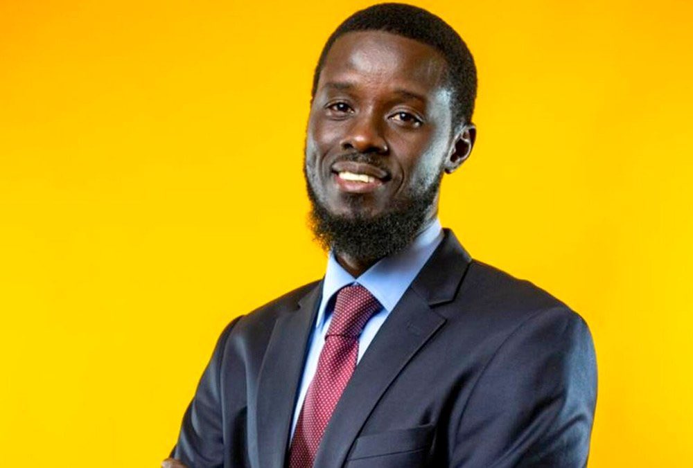 moughniyan's tweet photo. Parrainé Bassirou Diomaye Faye c’est le faire pour Pr Ousmane Sonko🔥❤️
Les directives sont claires.
Ensemble marchons vers l’essentiel
#JEPARRAINE_BDF
#BDF2024
#BDFPRESIDENT https://t.co/OiygXe3T46
