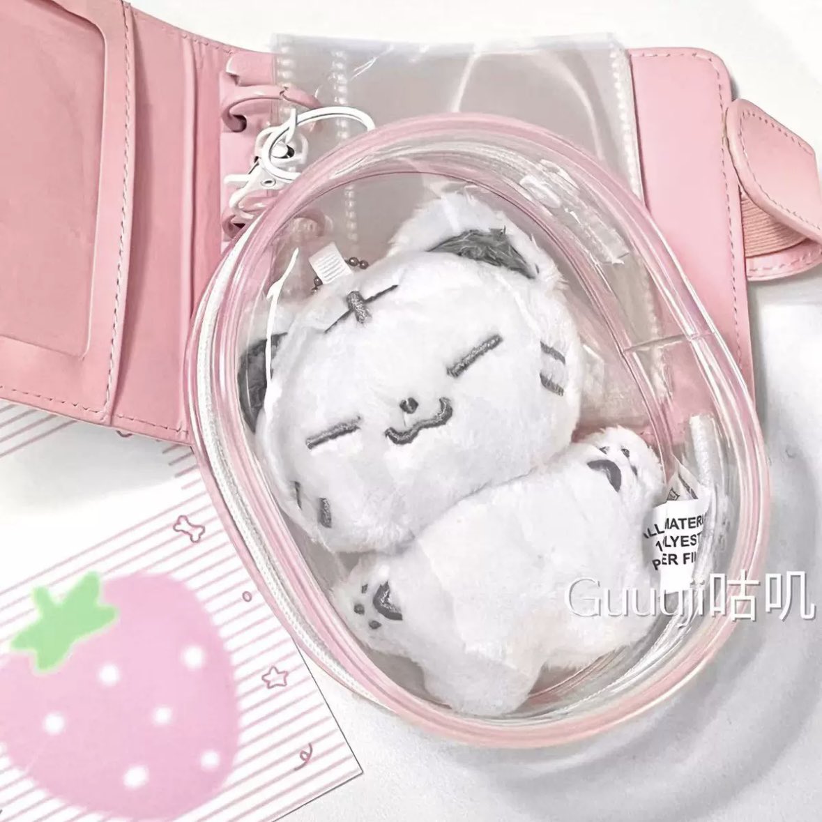 onyourm_ark's tweet photo. omg y’all…. anyone interested in these lil bags for 10cm dolls ….. they’re $1.50 each, should i open https://t.co/Xh65ZtZ0Lf