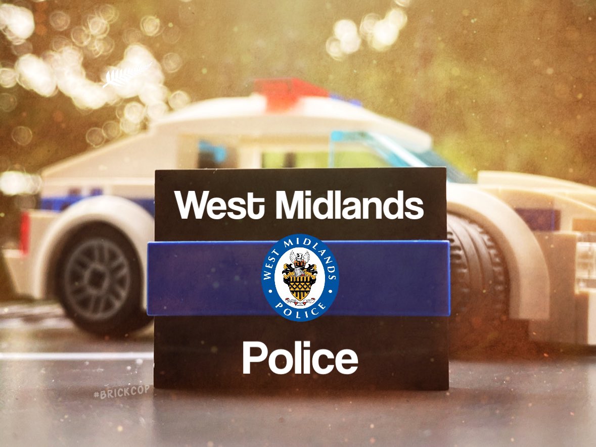 Brick_Cop's tweet image. Hearing of a horrendous incident today where a @WMPolice Police Officer has been severely injured after being attacked with a knife. 😞

Sending our colleague the best of wishes &amp;amp; hoping for a speedy &amp;amp; full recovery. Thinking of their colleagues &amp;amp; loved ones too. #ThinBlueLine 😞