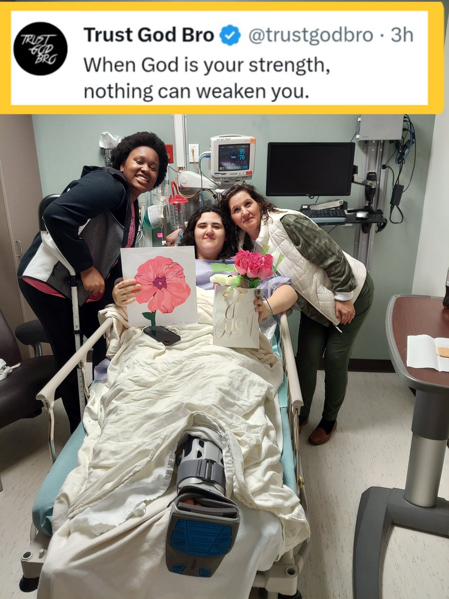 CHANELNOEL tweet media