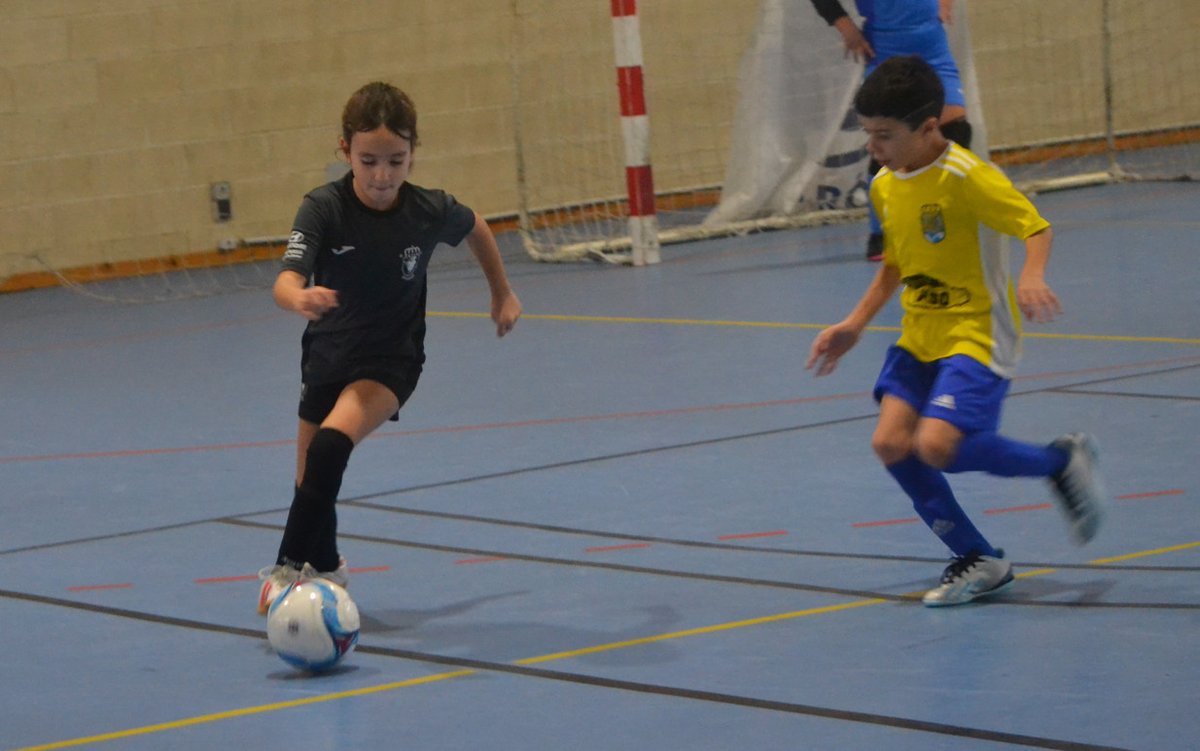 ⚽ ¡Esta mañana fuimos a ver a las benjamines del Maruxas de Nata Gadesport O Parrulo "B"!

📷 ¡Y tenemos fotos de su partido ante <a href="/cidadedenaron/">CLUB CIDADE DE NARÓN</a> "B" en Facebook!

🔗 facebook.com/media/set/?van…