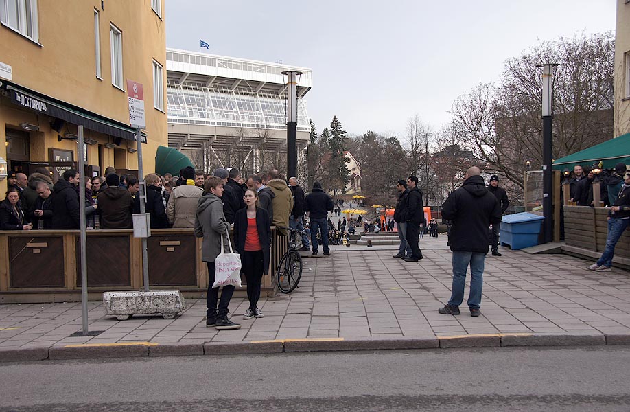 AIK, Linje röd tweet media