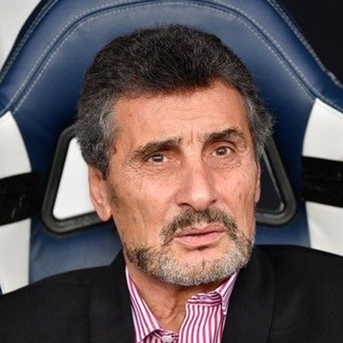 tweetandtw88548's tweet image. Félicitations à @MohedAltrad_MHR qui récupère @BernardLaporte_ et une belle bande de revanchards #Collazo #Etcheto #Labit @AntoineBattut 👍
Le patron du @MHR_officiel est un guerrier, il aurait pu jouer au rugby 💪👍🏉
Bonne réussite à vous !🤞
Sauf contre @avironrugbypro 🤗😅😉