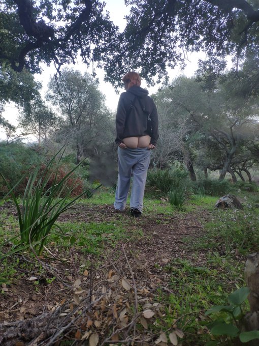 Culo https://t.co/IHQCTVfv7I<a href="/tag/madrid"class="tags"><span>#madrid</span></a><a href="/tag/agosto"class="tags"><span>#agosto</span></a>