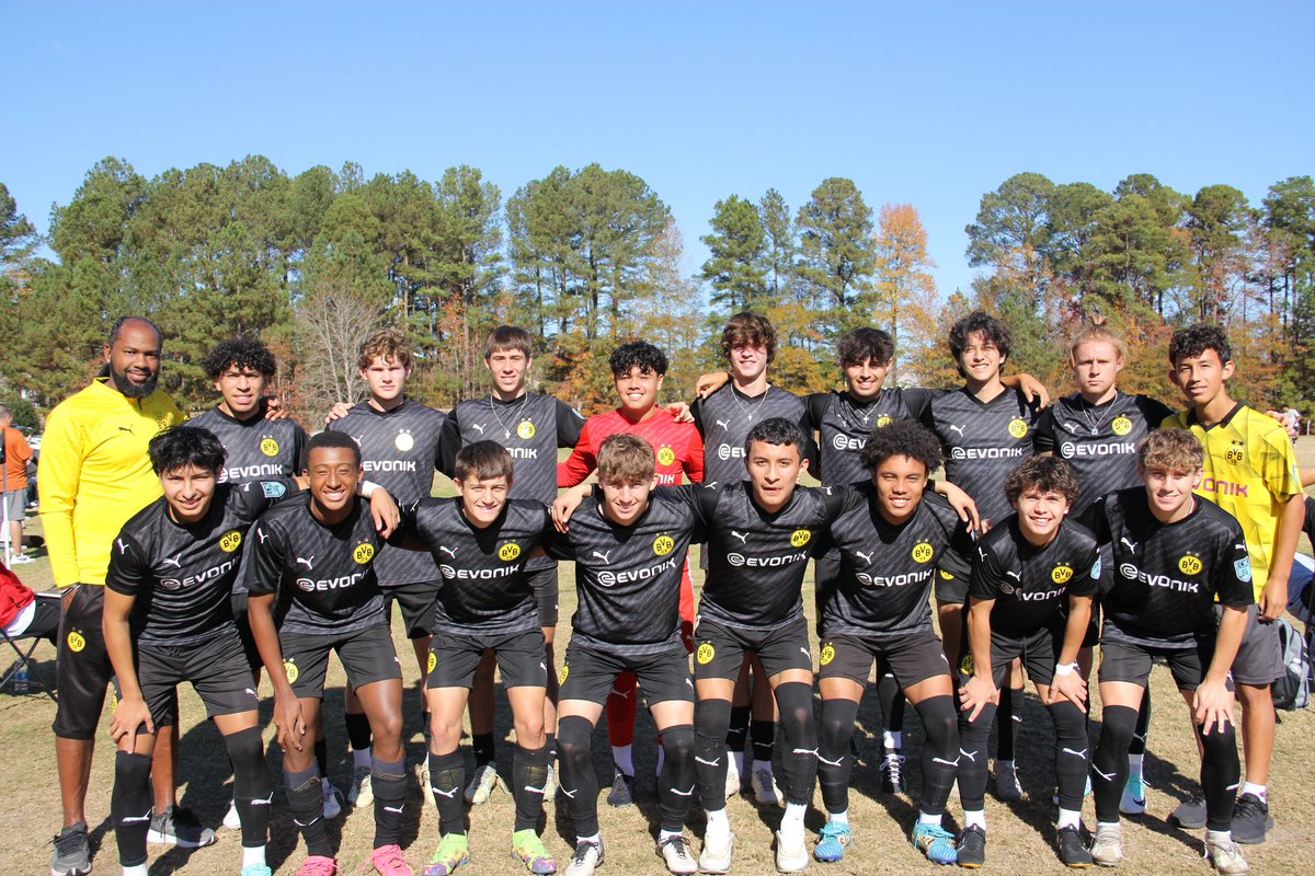 Great weekend in Raleigh NC for the <a href="/NCFC_Youth/">NCFC Youth</a> Showcase!! Big thanks to all the College Coaches who came to see us!
Next stop.. Vegas ECNL National Event!  
#BVB
<a href="/CoachDru21/">Coach Dru</a> <a href="/bvbiantx/">BVB International Academy North Texas</a>
