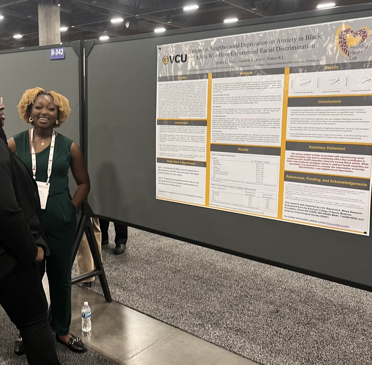 LeeFrancoVCU's tweet image. Super proud of Healthy Heart Lab members, @Leila_Griffinn and Zion Segears, who presented at the @ABRCMS conference this week! Congratulations Leila for receiving a well-earned presentation award!