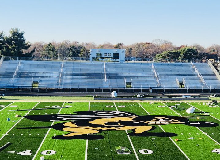maumeebayturf's tweet photo. @PburgAthletics look who showed up today🐝
@pburggirlsoccer @PerrysburgFB @PburgSchools @PerrysburgGov @PHSjackets @PburgPride @PBURG_Wrestling @perrysburgpabsc @Jackets_Bball @NLL_Sports 
🎥@dontedixon_ 🎥 https://t.co/q14MTiPeZY