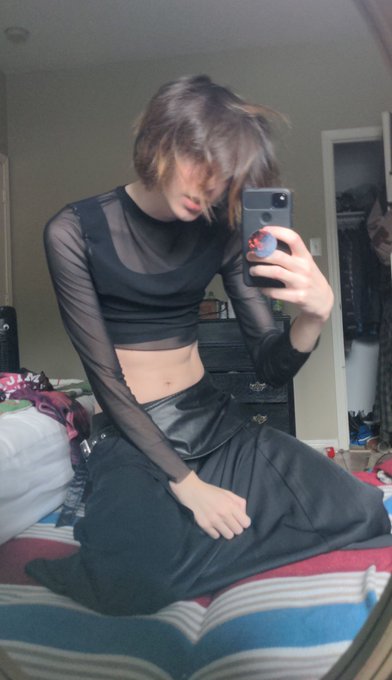 Fertilized Pressure Cooker’s pics and videos