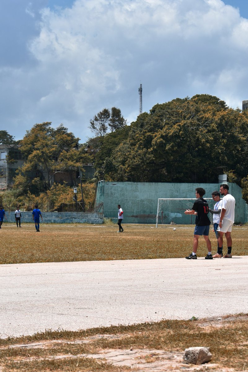 FHS Football Club tweet media