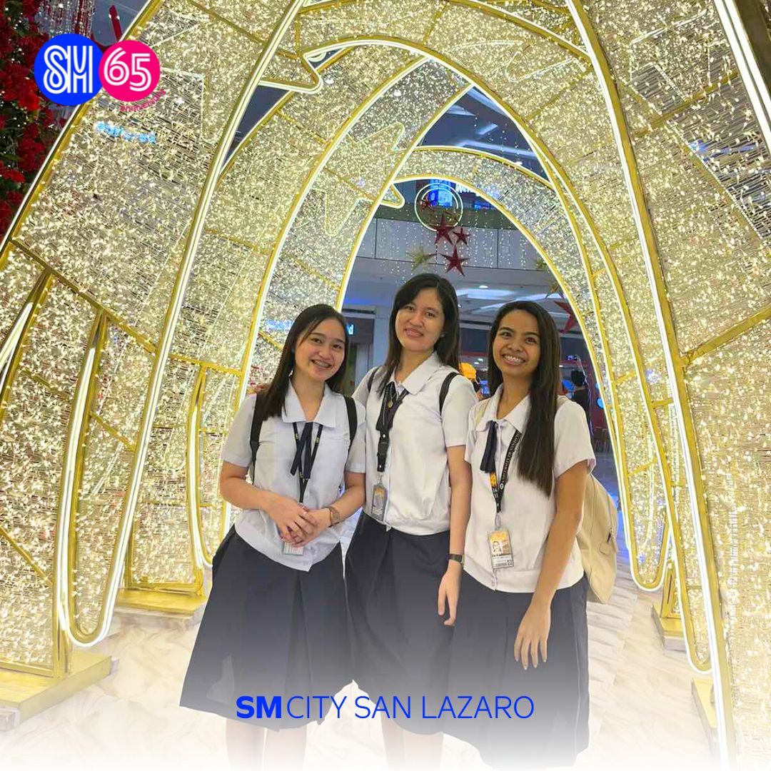 smcitysanlazaro's tweet image. Experience the BRIGHTEST and #HappiestChristmasAtSM with your #AweSM fam here at the #SparklingWonderland at #SMSanLaz! 🎄🌹✨

📸 Share with us your best shots on the comment section or tag us on your post!

#EverythingsHereAtSM #YoureAlwaysWelcomeHere #AweSM