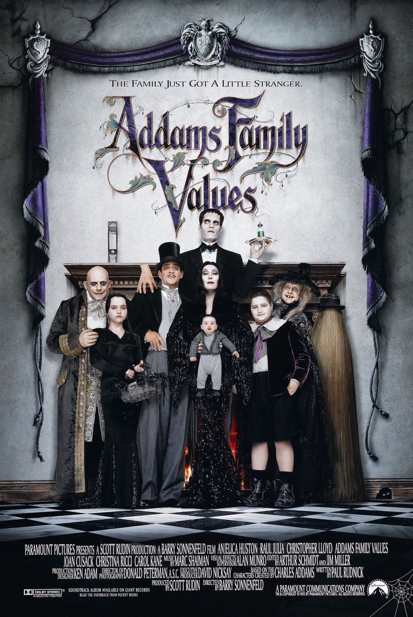 FilmNewsNos's tweet photo. 🎬MOVIE HISTORY: 30 years ago today, November 19, 1993, the movie ‘Addams Family Values’ opened in theaters!

#RaulJulia #AnjelicaHuston #ChristopherLloyd #JoanCusack #ChristinaRicci #JimmyWorkman #CarelStruycken #CarolKane #PeterMacNicol #ChristineBaranski #DavidKrumholtz https://t.co/CioyMGQ3Bt