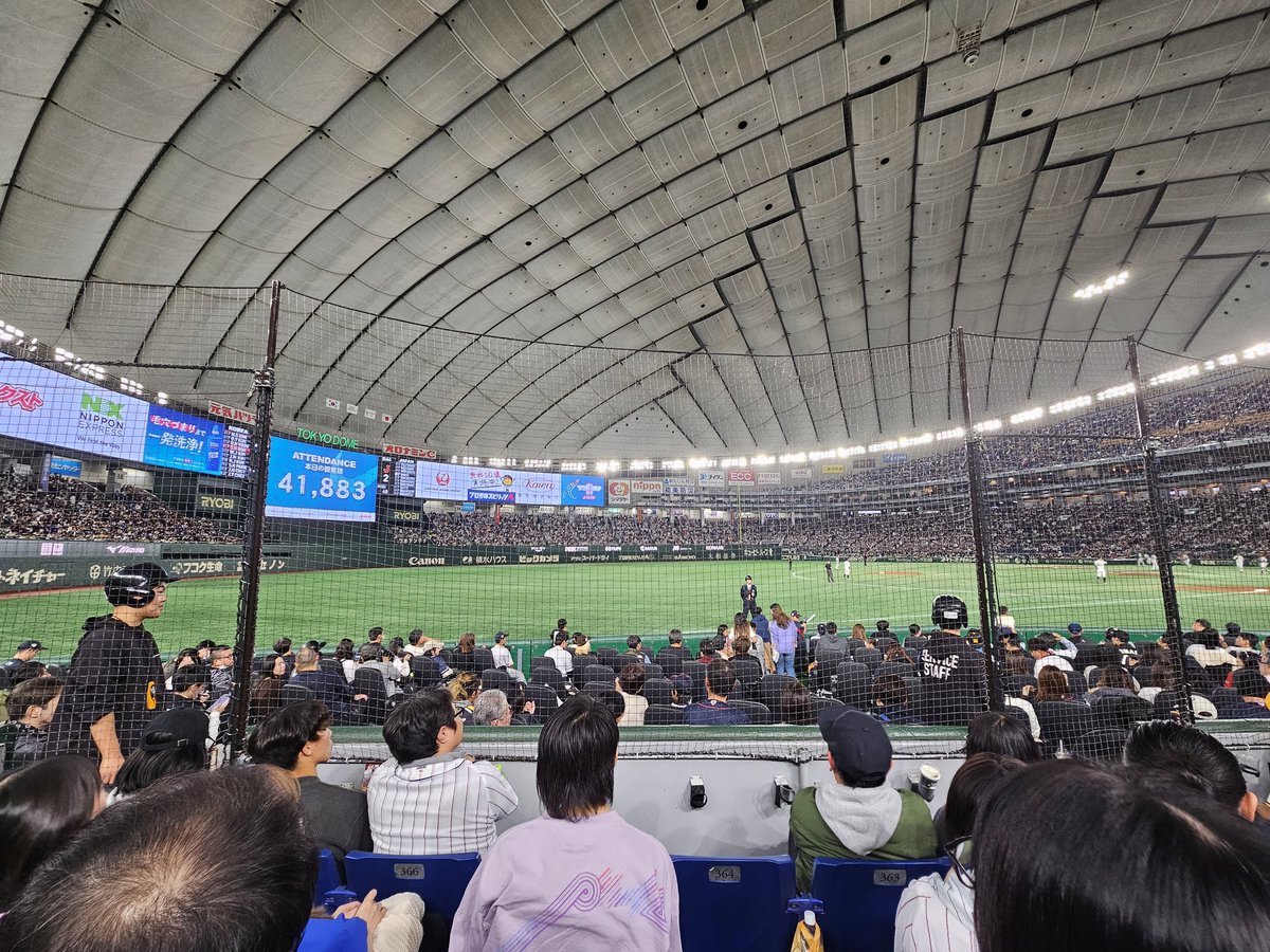 昨日の試合はすごかったなー
今日も東京ぶらぶらして帰ります