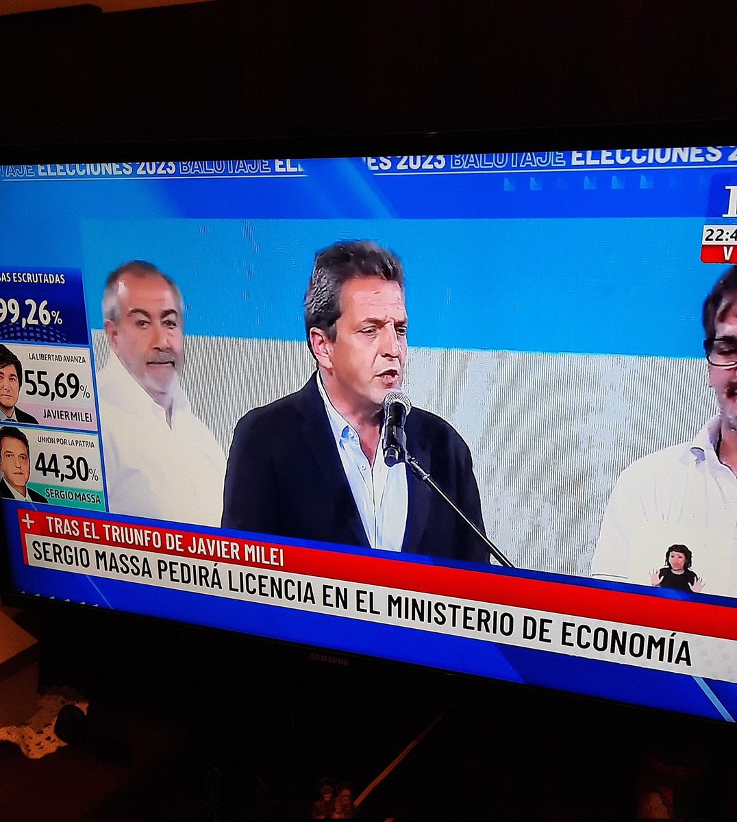 Ahora entiendo cual era el candidato loco e irresponsable.