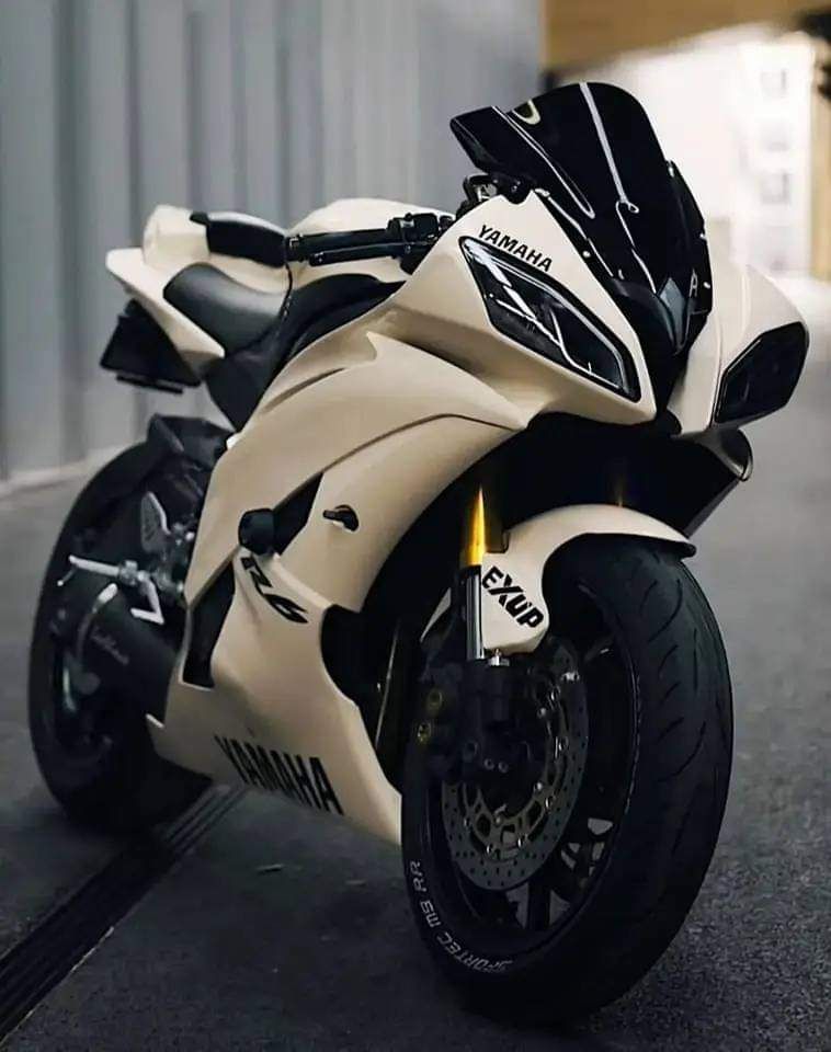 Yamaha R6