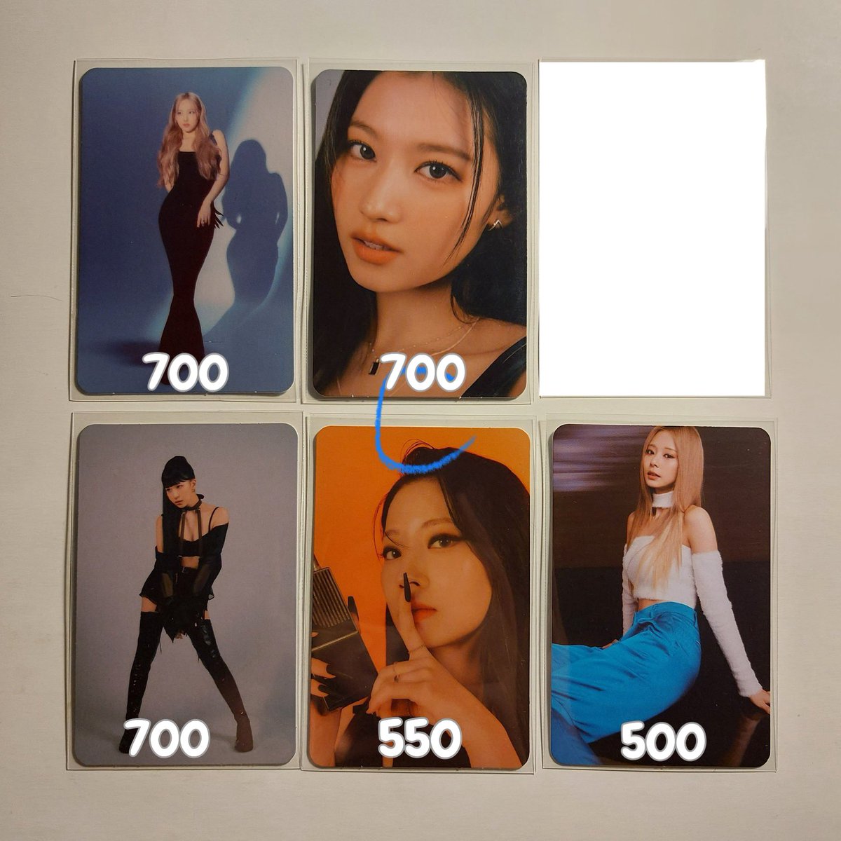 jihyoscart_'s tweet photo. hosting hatian — wts lfb

— prio natzu takers
— payo / 2 weeks dop w/ 50% nrdp
— can steal if getting more ♡

𖥻 twice nayeon jeongyeon sana mina dahyun chaeyoung tzuyu target exclusive between 1&amp;2 b1&amp;2 ready to be rtb concept pc ph https://t.co/Yvm2qsaulA