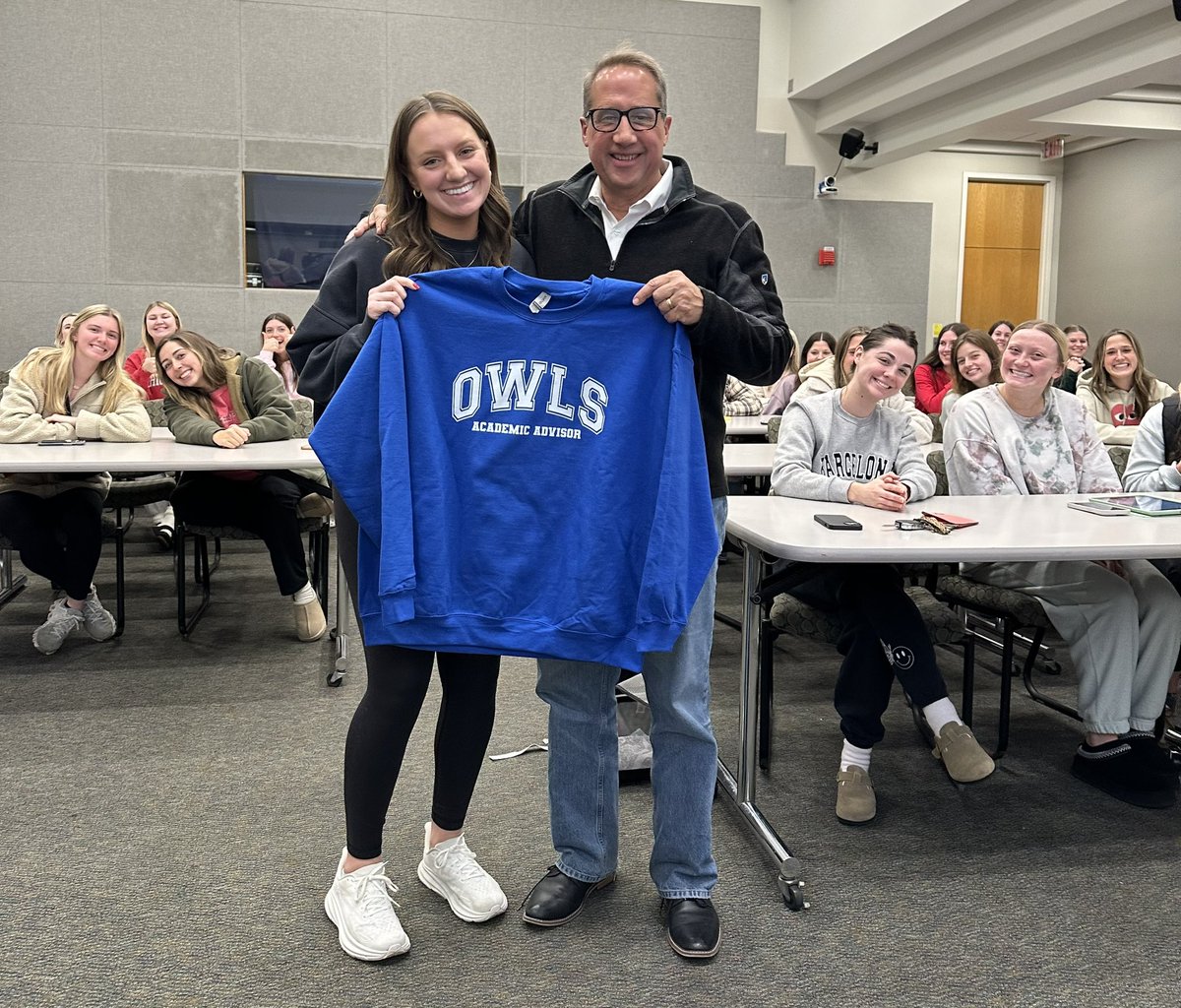 dansteinberg's tweet photo. Honored to be honored after serving 10 years as Sigma Alpha Tau faculty adviser. Like almost all 10,000 students I’ve taught in my 35-year teaching career, Otterbein students are kind, gracious and thoughtful. Students know. Thanks. @otterbeincomm @otterbeinu https://t.co/Z1S0Z9c5m5