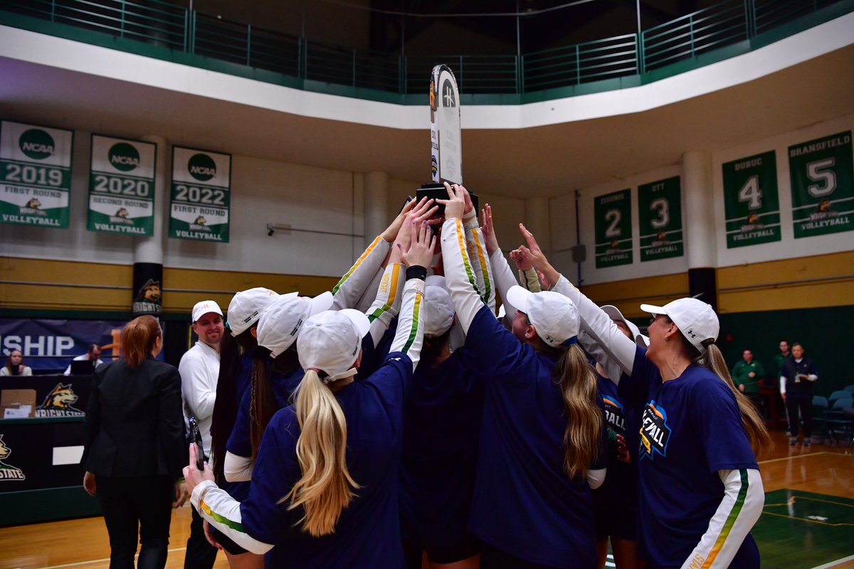 BACK 2️⃣ BACK #HLVB CHAMPS 🏆🏐