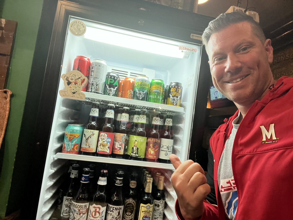 The best surprise in Madrid when looking to watch Sunday @UEFA futbol and @NFL football #NFLRedZone is walking into @IrishCavern to see this @FlyingDog behind the bar! #noVAR #Billsmafia