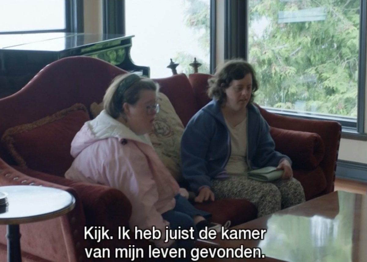 daphnevb's tweet photo. Ik elke keer als ik de Ikea binnen wandel:
#downtheroad https://t.co/f3g6MwNhFF