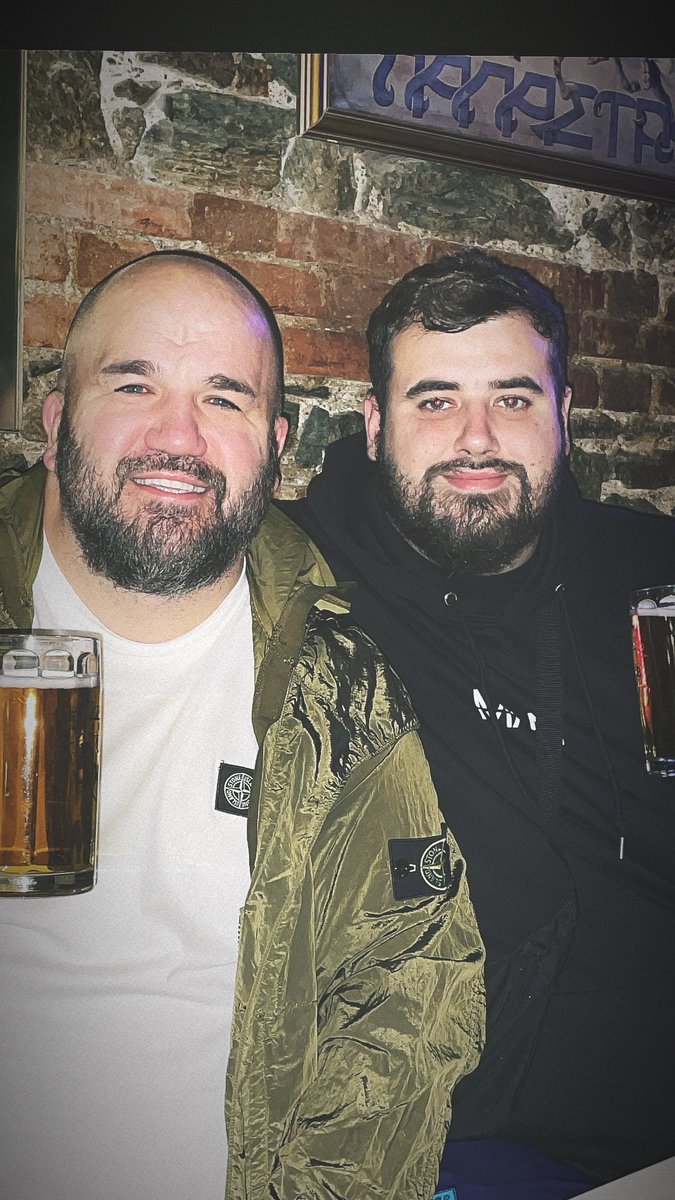 Sunday 🍻 with the brother <a href="/jackparker222/">Jack Parker</a> #FollowEnglandAway