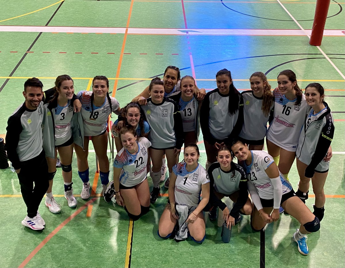 cuvalcorcon's tweet photo. 📣CUV Alcorcón ha viajado al norte de Madrid para enfrentarse en su séptima jornada a @voleysanse (3-1)📣

🏐Las alfareras se llevaron un set de vuelta a casa, aunque estuvieron a punto de retar a su rival a un tie break🏐

📰https://t.co/dL0Byv2fgO https://t.co/pe0dDAAFNd