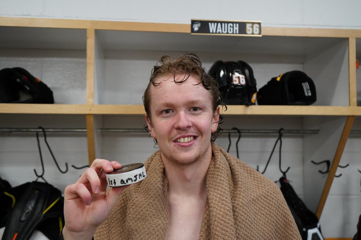 Lincoln Waugh: First career QMJHL Goal.