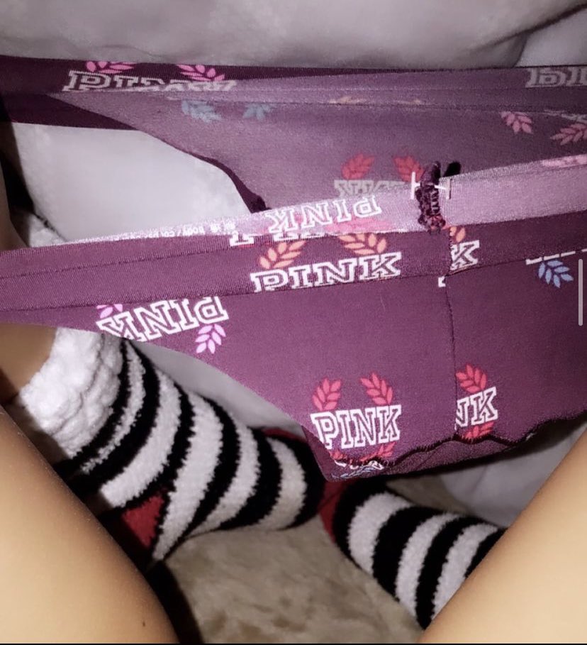 heluvlesly's tweet photo. 😩selling pretty pics🤭 text dm https://t.co/6R1eLKKfMD